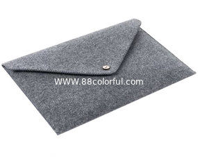 China Hot selling unique design gray OEM design folder shape laptop felt bag. size IS a4. 3mm microfiber material supplier