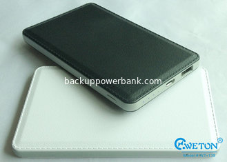 China 4000mAh Ultra Thin lithium Polymer Power Bank Universal Portable Mobile Power Bank supplier