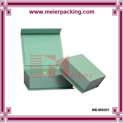 China Custom Rigid Folding Magnetic Closure Cardboard Gift Paper Box/Custom Printed Flip Top Gift Paper Box ME-MG001 supplier