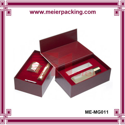 China OEM cosmetic perfume packaging paper box with magnetic closure/Classic red printed gift box ME-MG011 supplier