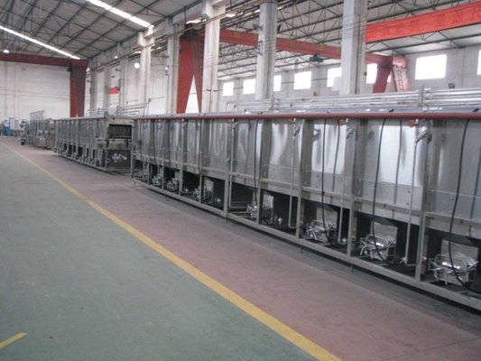 China High Efficiency Tunnel Type Pasteurizer For Bottles And Cans supplier