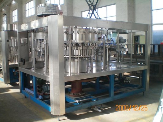 China soft drink filling machinery supplier