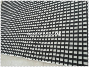China bitumen coated fiberglass geogrids composite with geotextile supplier