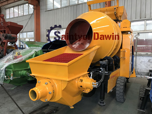 China Diesel Power Concrete Mixer with Pump New Design in 2018 Hot in Ordering! ! ! supplier