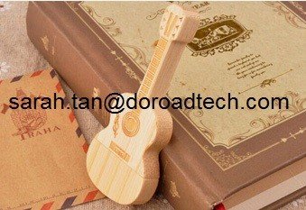 Retail 100% Real Capacity Genuine Natural Wooden Guitar Shape Model USB 2.0 Memory Sticks