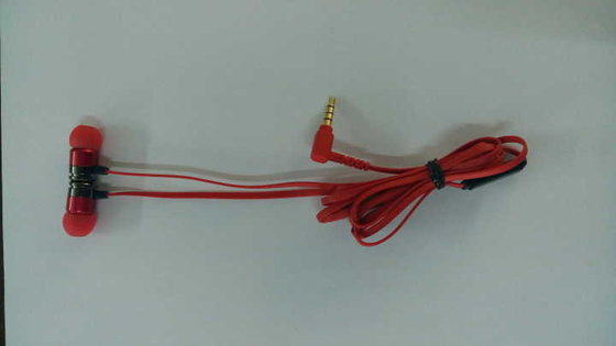 in ear high quality earphone with mic in red color (MO-EM002)