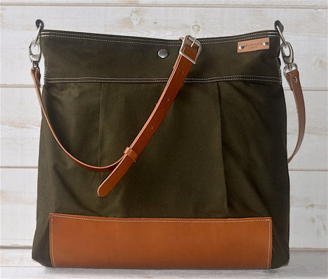 China BEST SELLER Diaper bag,Messenger bag Green Stockholm with Leather strap,Ikabags supplier
