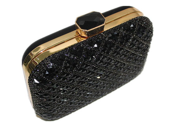 China Handmade Crystal Mesh Evening Bags Golden Frame And Acrylic Closure supplier