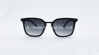 China Super light plastic Sunglasses Men's Eyeglass UV 400 protection Square Sun wear supplier