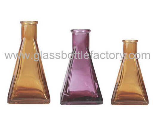 China 50ml and 100ml Colored Aroma Glass Diffuser Bottles supplier