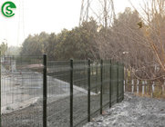China manufacture anti-corrosive beautiful form 3D Curved Wire Mesh Fence/Nylofor 3D Fence(Factory)