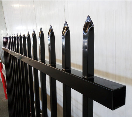 China New Products Steel Tube Fence Galvanized Industrial Security Fence supplier