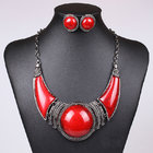 Colored resin necklace  Round necklace crescent necklace plating gun black necklace with earrings MD1410