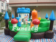 CE Snow White / Guard Inflatable Bounce House With Fire Retardant Material