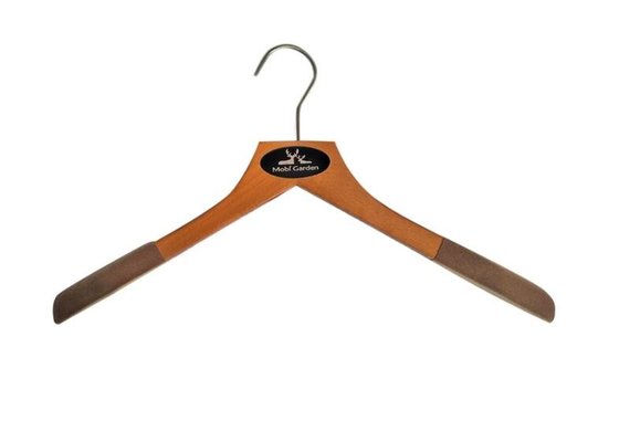 China Wholesale Wooden Hanger With Velvet Shoulder supplier
