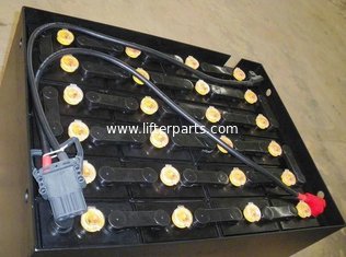 China 280Ah / 5hrs Stacker Forklift Battery Cell Replacement Rechargeable 1500 Times Cycles supplier