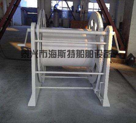China factory design and produce different models of hand winches 15kn hand winch supplier