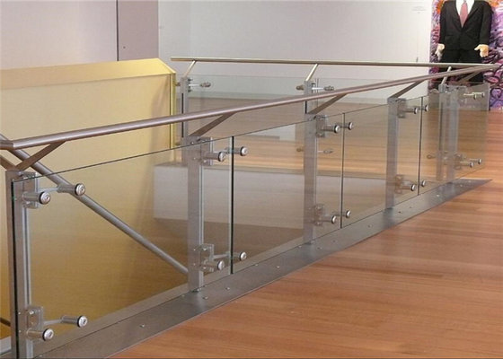 China Stainless steel glass balustrade railing post supplier