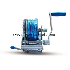 China Dacromet Boat Trailer Hand Winch With Synthetic Rope supplier