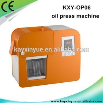 China 304 Stainless Steel Screws Cold Mini Home Oil Press Machine accessories packaging can press supplier