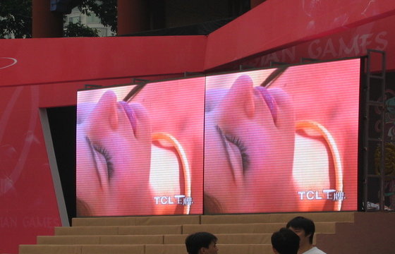 China Super soft P5 Stage LED Screen , 6 - 100 Viewing Distanc Outdoor LED Screen Hire supplier