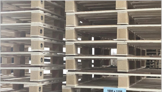 China pallet chip blocks/ plywood/ lvl/ sawdust pallet foot supplier