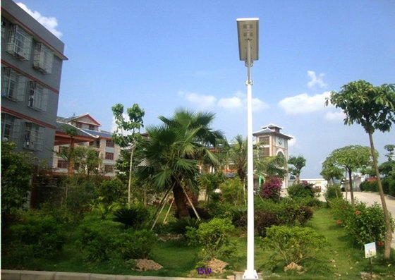 Outdoor High Lumen Integrated Solar Street Light 15w Environment Protective