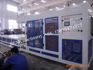 China PVC PIPE belling machine in pipe making machinery supplier