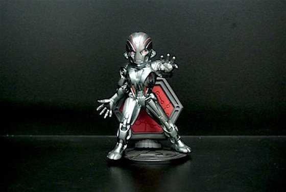 China Silvery Avengers Ultron Action Figure , Ultron Toy Figure For Convenience Store supplier