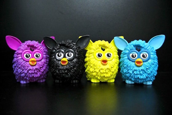 China 4 Colour Owl Bird Plastic Toy Figures Lovely Style For Home Decoration supplier