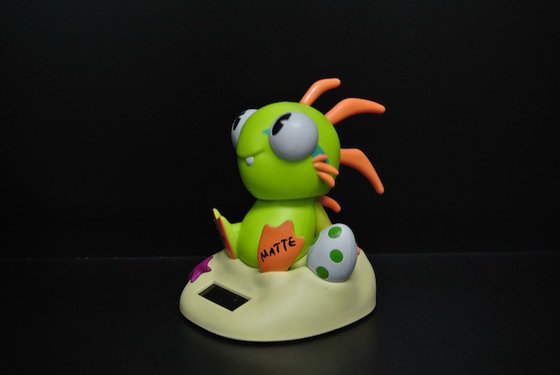 China Lovely Style Solar Small Electronic Toys , Electronic Animal Toys Shake Head 10CM supplier
