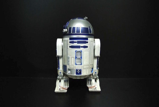 China Complex Design R2D2 Disney Robot Action Figures With Special Technology supplier
