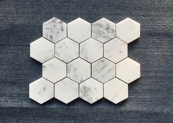 China Oscar White Bathroom Natural Stone Mosaic Tile 10 Mm Thickness For Wall Decoration supplier