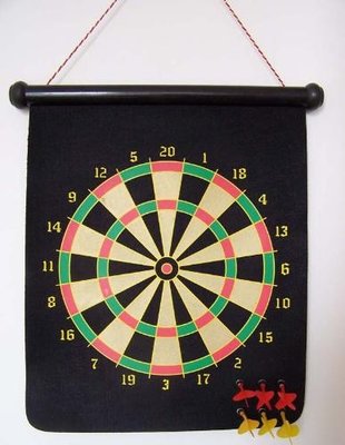 Roll-up Magnetic Dartboard