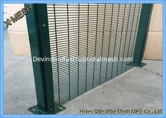 China pvc coated high security fence 358 security fence prison mesh security screen mesh supplier