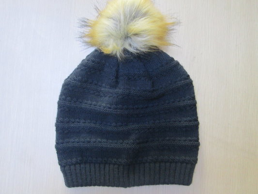 China Acrylic Hat for Ladies and Girls--Jacquard Hat--Faux Fur Hat--Outside and Winter--Double Layer supplier