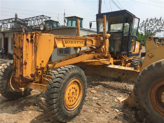 China 10T Used Komatsu GD511 Motor Grader S6D95L engine with Original Paint supplier