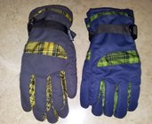 2017 WholesaleCheap Winter Sports Black Lengthen Wrist Windproof Cool Men Teenager Ski Gloves