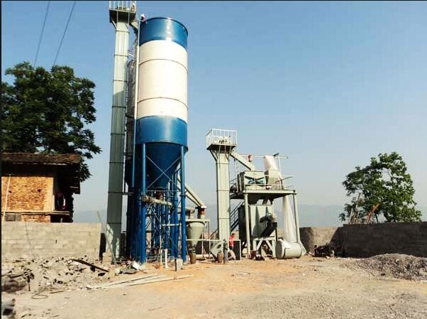 China Henan Lingheng  Standing-type Dry Mortar Mixing Equipment FBZ Station Dry-mix Mixing Plant Simple Structure