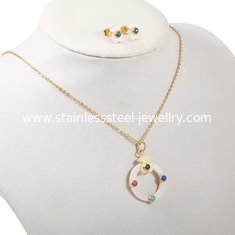 China Women Gift Gold Plated Shell Jewelry Set / Classic Stainless Steel Jewelry Necklace supplier