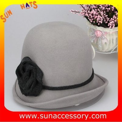 China T2961232 Sun Accessory customized  winner  fashion 100% wool felt cloche hats, women hats and caps wholesaling supplier