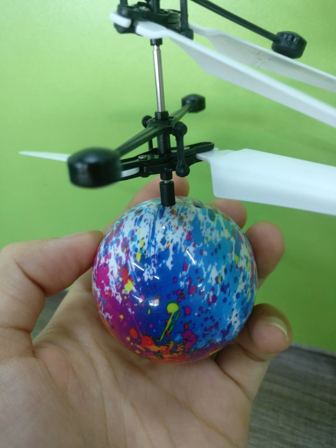 colorful infrared inductional flying ball  hand sensor control flying mini drone