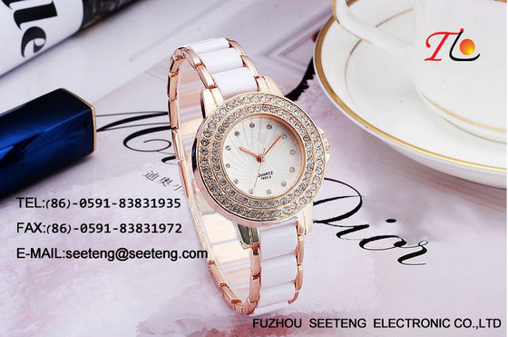China Lady watch  white bracelet metal band and double circle diamond inset case supplier