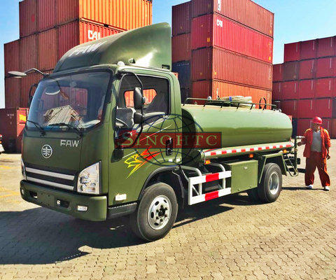 China 4,000 -6,000L 4x2 FAW water cart truck with sprinkling and spraying function supplier