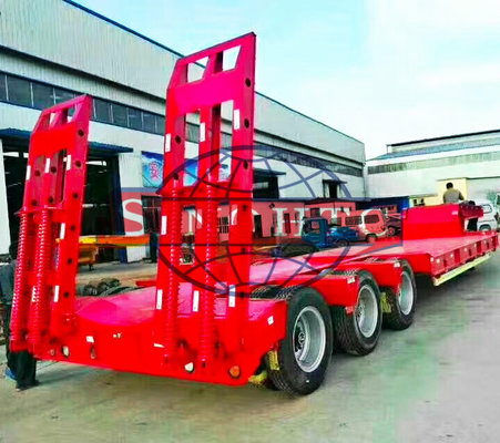 China 3 Axles Gooseneck Low Bed Semi Trailer For Excavator Transport 60 Ton Load supplier