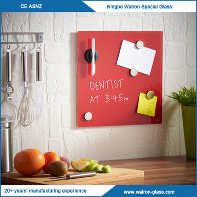 China Magnetic Glass Board, Glass Dry Erase Board with Carton Box Package supplier