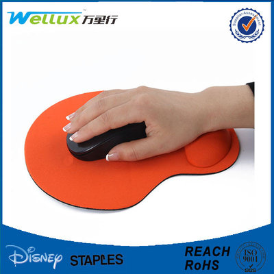 China Custom Rubber Mouse Pad With Wrist Support , Decorative Smooth PU GEL Mousepad supplier