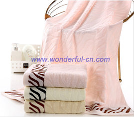 2016 Hot sale pretty Jacquard zebra textured bath towels