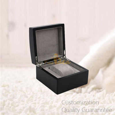 China Good Quality Luxury Matte Black Archered Lid Wooden Watch Gift Box with 1 Slot, Personalized Logo Brand. supplier