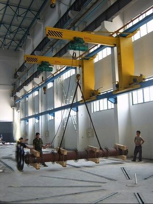 Yuantai 3ton wall mounted travel jib crane with electric hoist